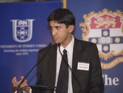 USU President Ruchir Punjabi welcomes the Governments announcement